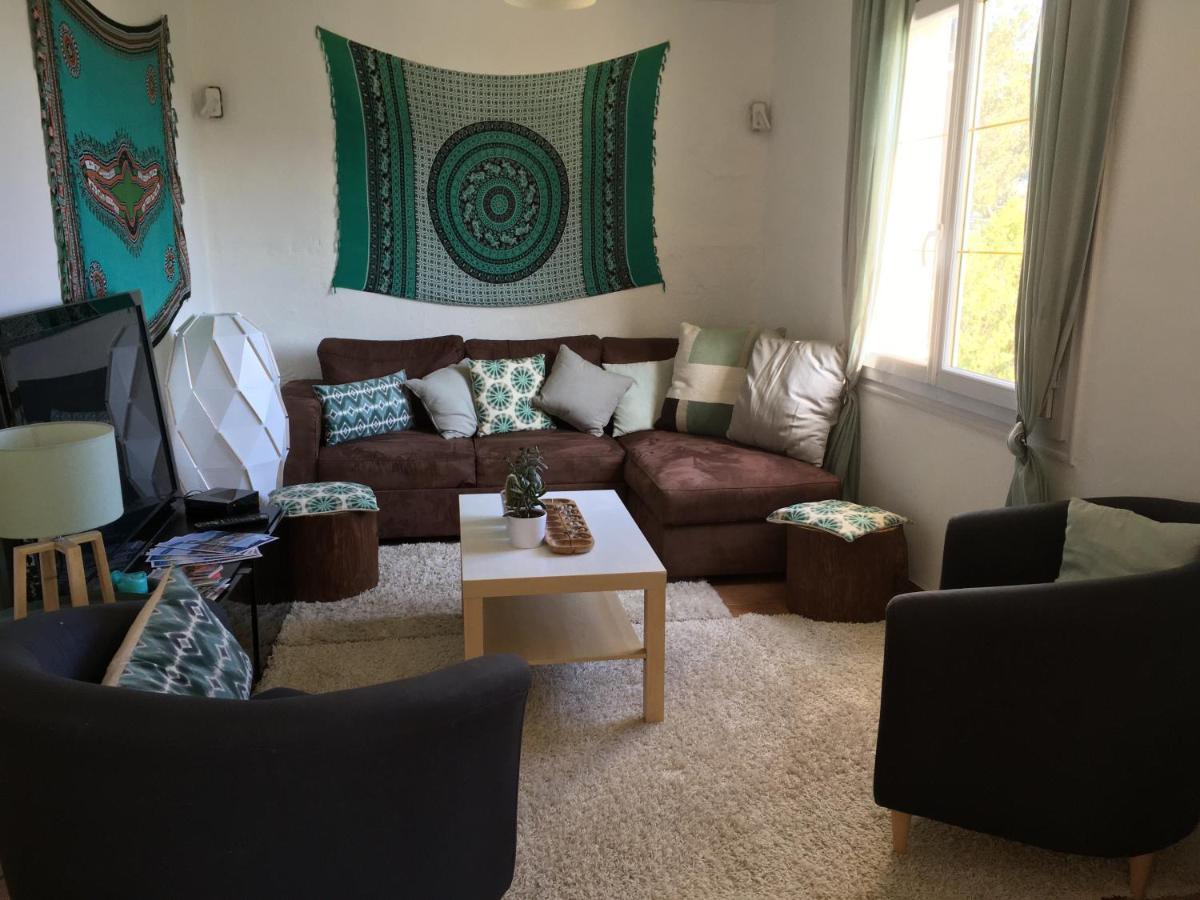 Bed,Kitchen And Swimming Pool Villa Esterel Saint-Raphael  Ngoại thất bức ảnh